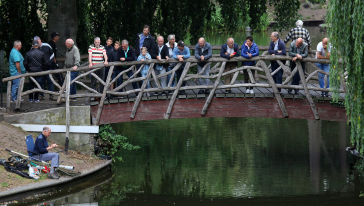 Viswedstrijd in Kronenburgerpark
