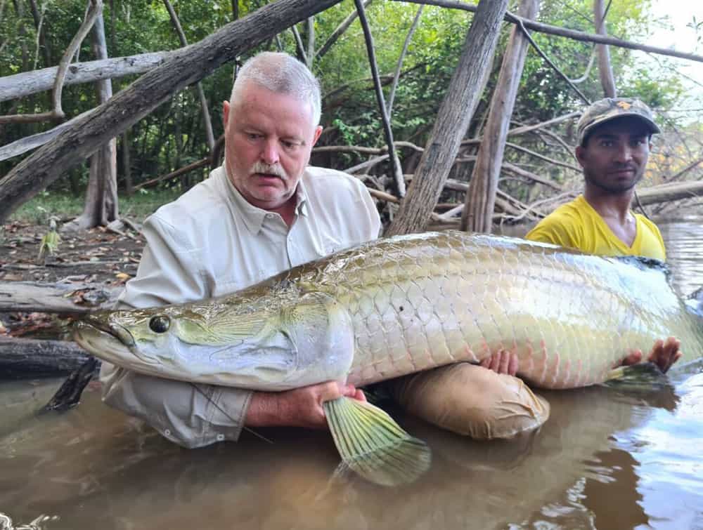 Deze visreis is bedoeld voor avontuurlijke vissers en brengt je naar het Jaguar Explorer Camp in de jungle van Guyana naar de bovenloop van de Essequibo rivier.