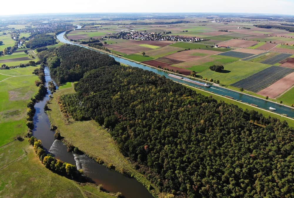 Een vrije weg voor grondels middels het Main-Donau Kanaal, dat de riviersystemen van de Donau en de Rijn met elkaar verbindt. (Foto: Wikipedia)