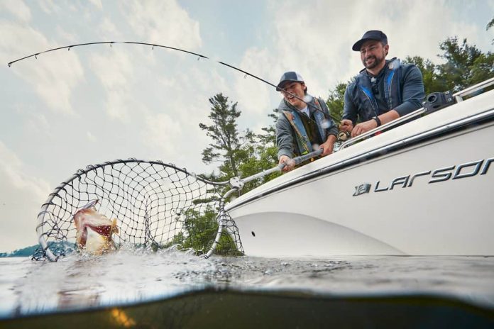 In Centraal-Minnesota bevindt zich Brainerd Lakes regio. In dit gebied liggen meer dan 500 (!) verschillende meren, zoals Gulf Lake, Whitefish Chain of Lakes, Lake Margaret en Lake Mille Lacs.