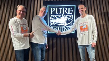 Pure Fishing en Visreis.nl slaan de handen ineen!