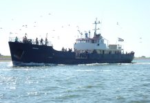 Vissen op de grote charterboten